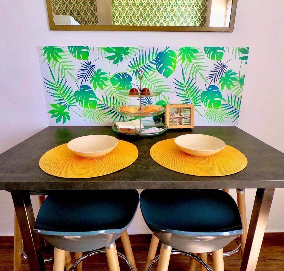 Apartamentos Puerta Real Sevilla Eksteriør billede